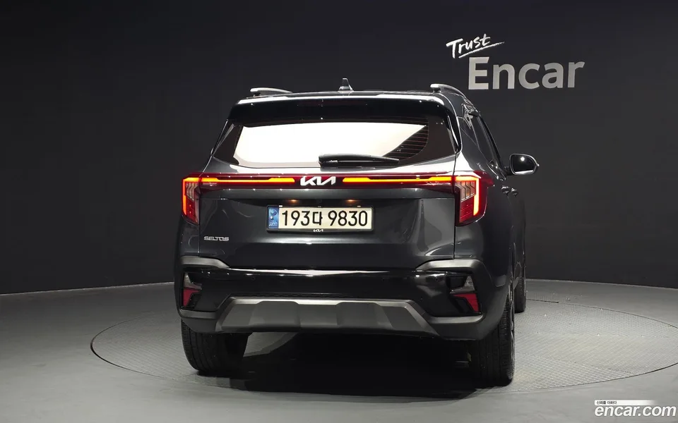 Kia Seltos 1.6 2WD 2023 — thumbnail 4