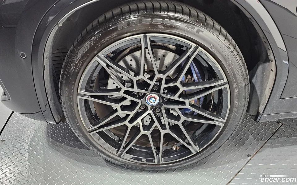 BMW X3M 3.0 2023 — thumbnail 2