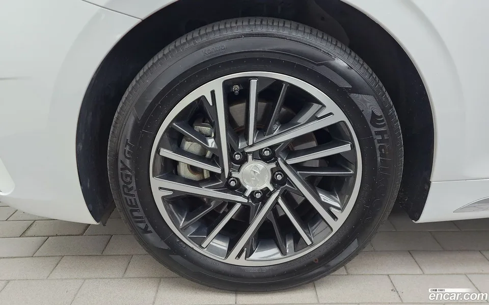 Hyundai Grandeur IG 3.0 LPi () 2022 — thumbnail 5