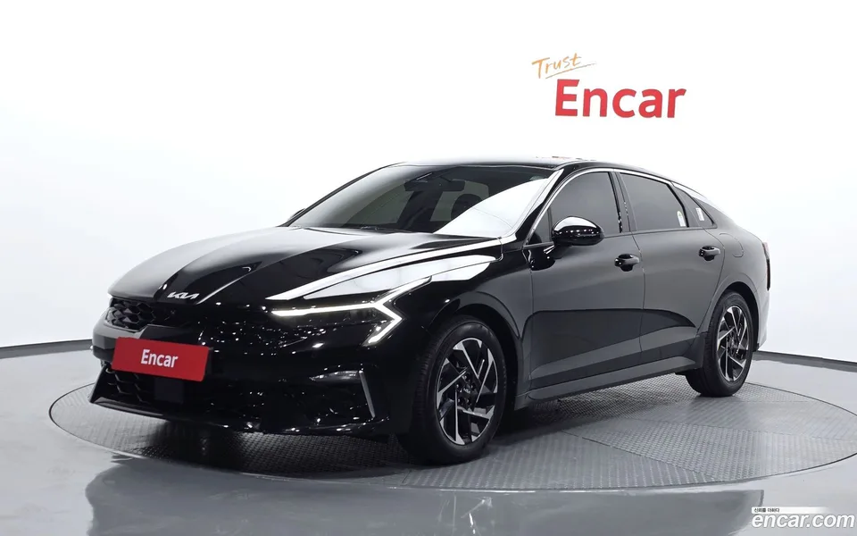 Kia K5 Hybrid 2024 — photo 1, buy with delivery to Moscow