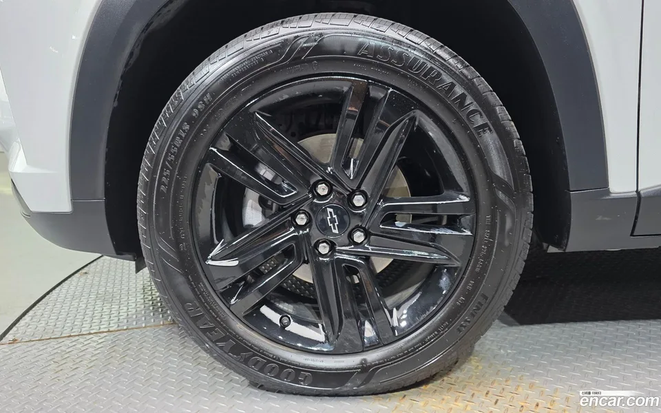 Chevrolet Trax Crossover 1.2 ACTIV 2023 — thumbnail 2