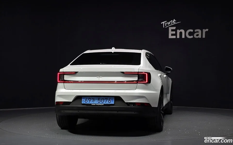 Polestar Polestar 2 2022 — thumbnail 4