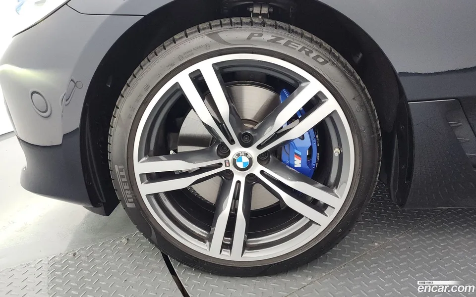 BMW 6 Series GT 630i xDrive M 2024 — thumbnail 5