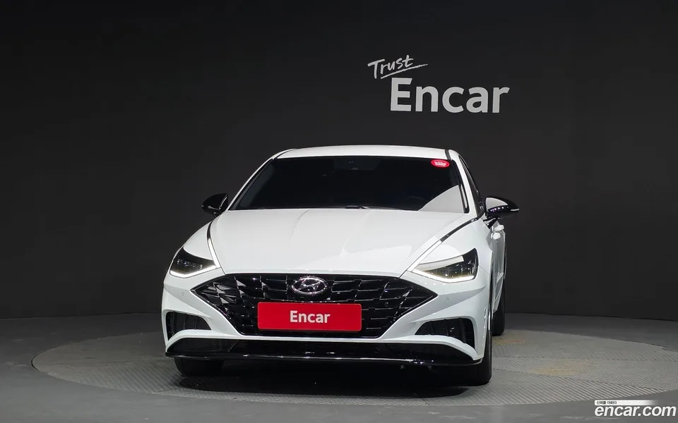Hyundai Sonata 2.0 2022 — thumbnail 3