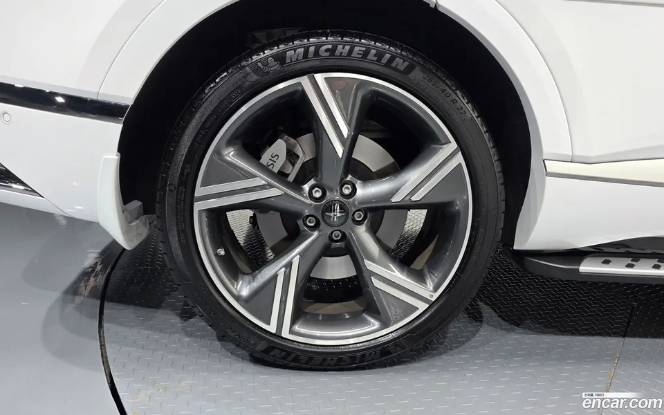 Genesis GV80 2.5T AWD 2025 — thumbnail 5