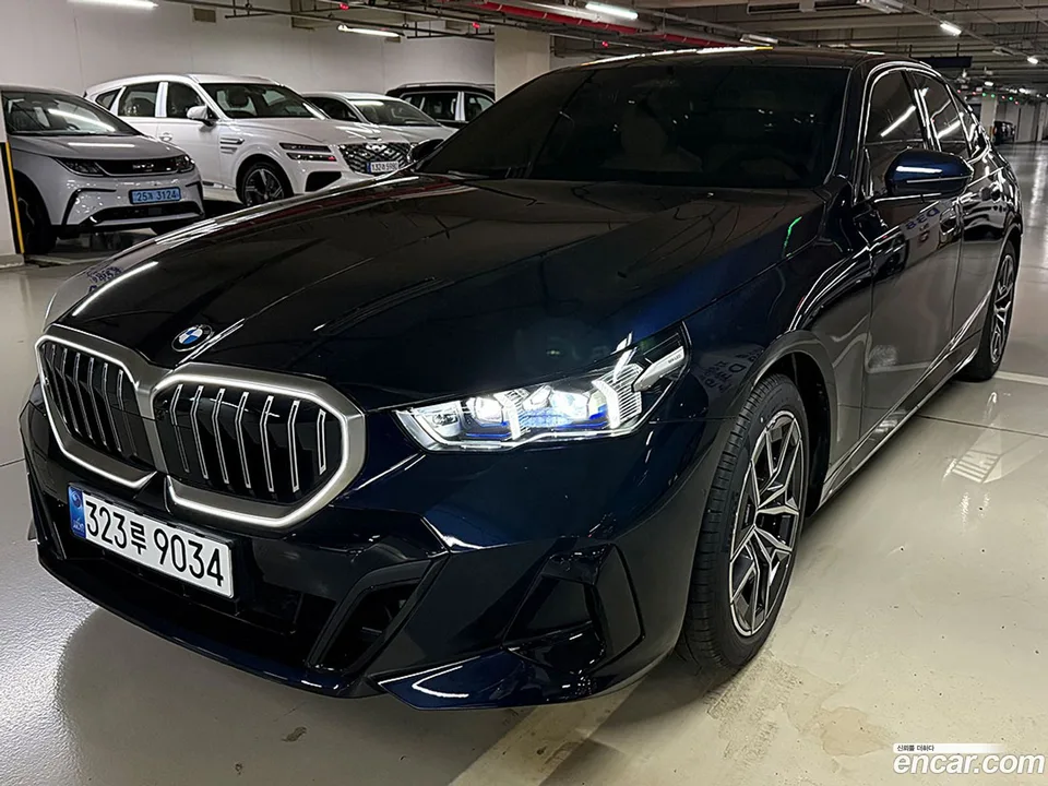 BMW 5 Series 520i M 2026 — thumbnail 3