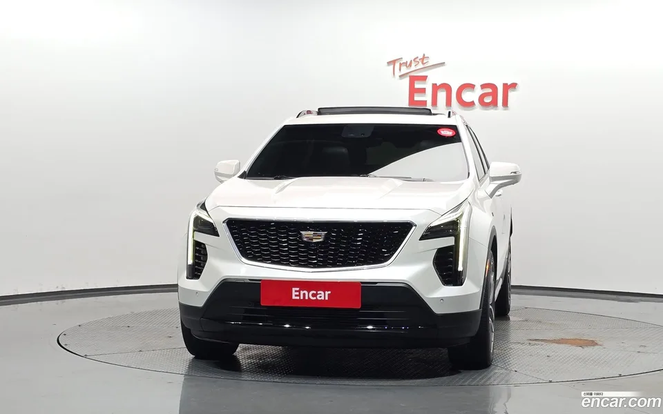 Cadillac XT4 2.0 AWD 2023 — thumbnail 3