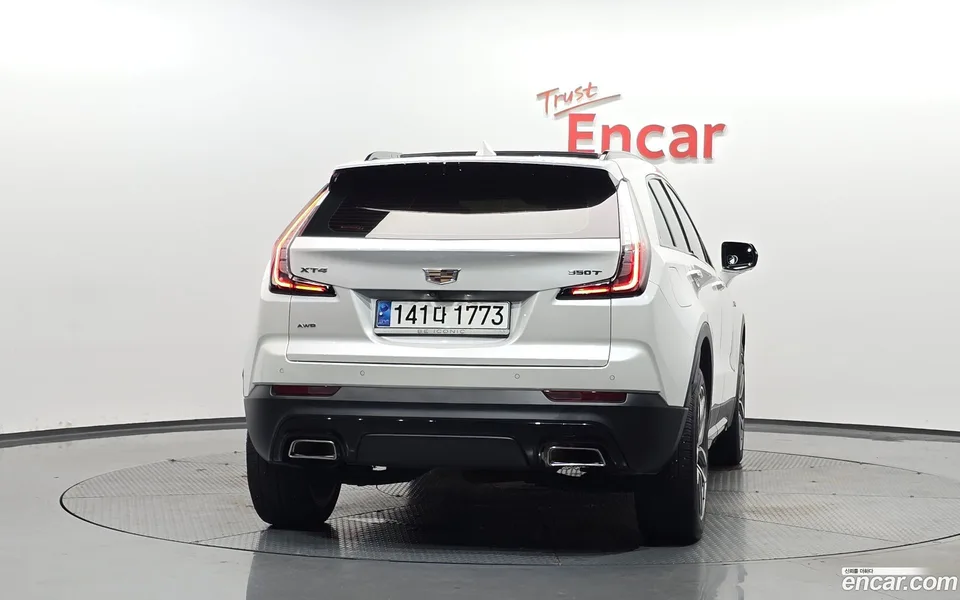 Cadillac XT4 2.0 AWD 2023 — thumbnail 4