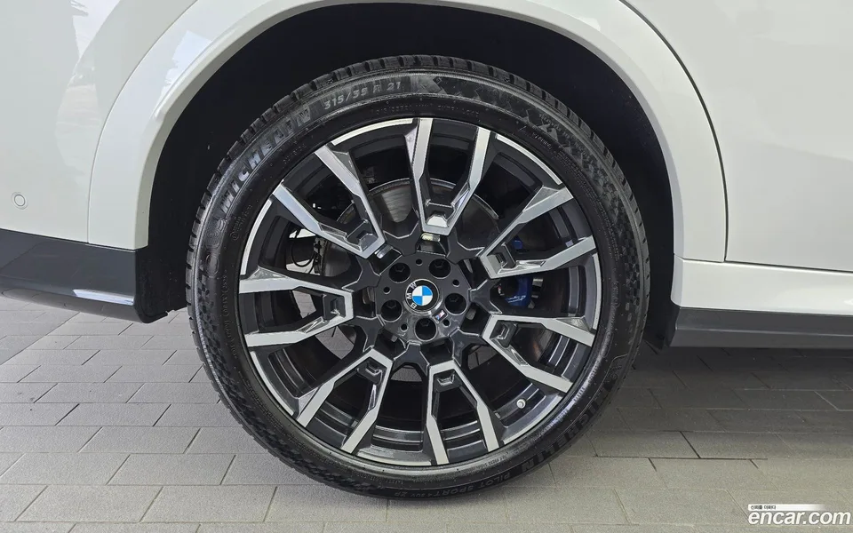 BMW X6 xDrive40i M 2024 — миниатюра 5