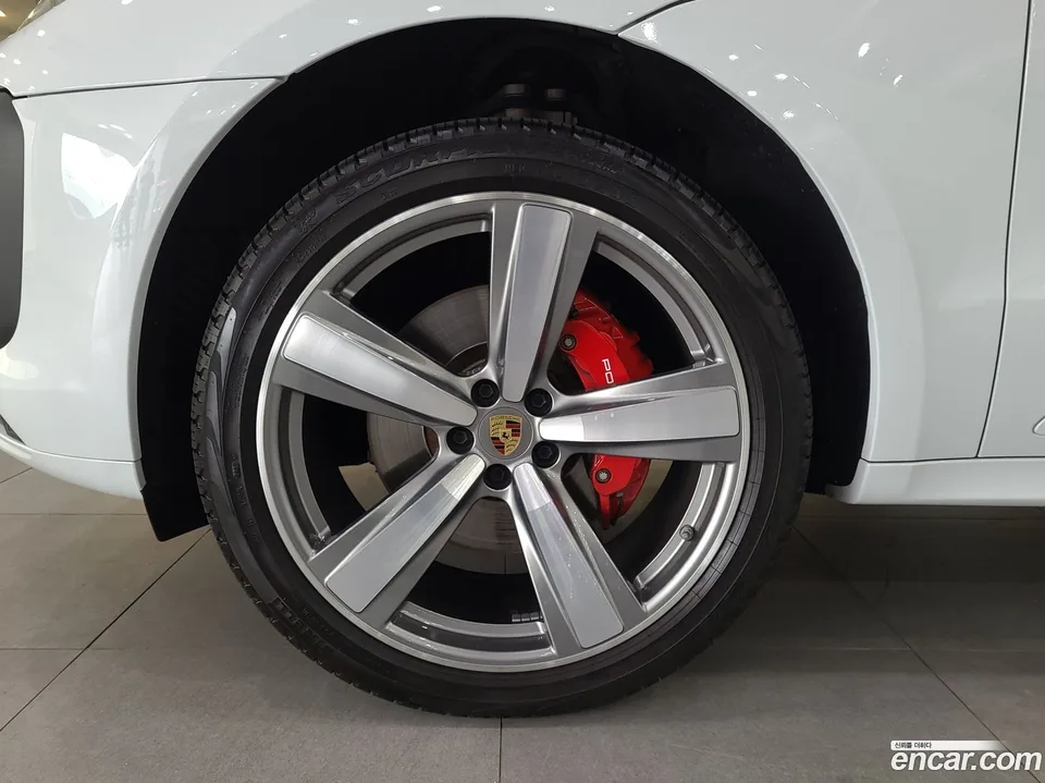 Porsche Macan 2.9 S 2023 — thumbnail 5