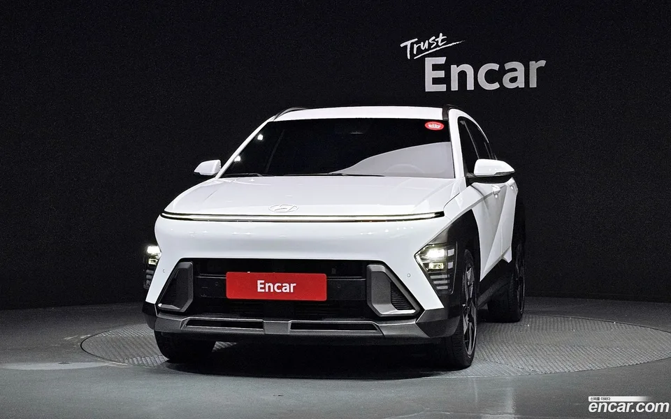 Hyundai Kona 1.6 2WD 2023 — thumbnail 3