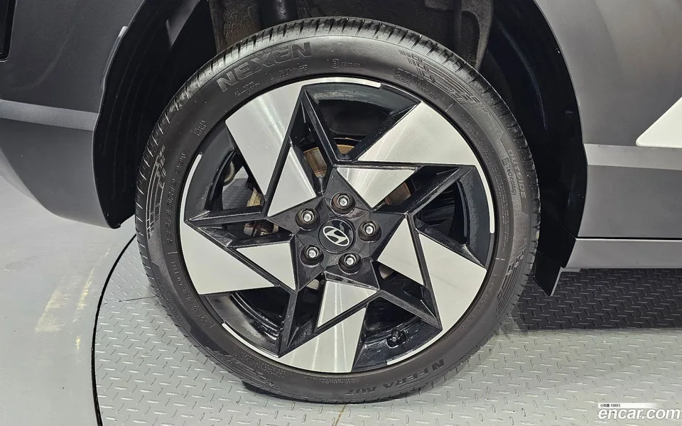 Hyundai Kona 1.6 2WD 2023 — thumbnail 5