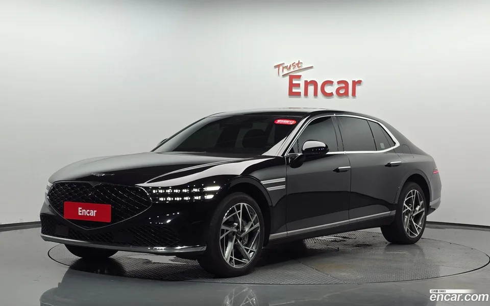 Genesis G90 3.5 AWD 2022 — photo 1, buy with delivery to Moscow