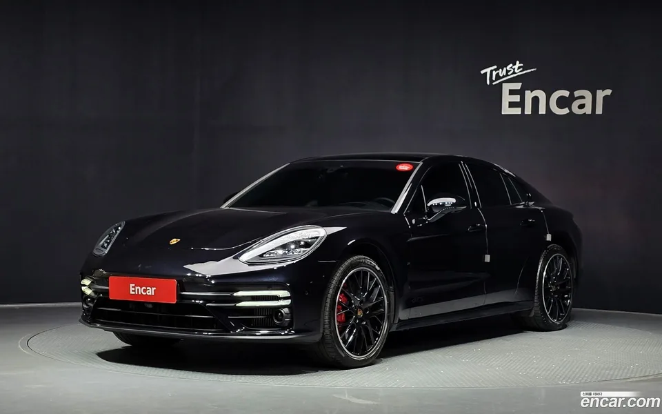 Porsche Panamera (971) 4.0 GTS 2023 — photo 1, buy with delivery to Moscow