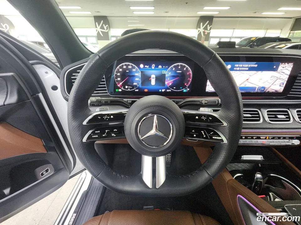 Mercedes-Benz GLS-Class GLS450 4MATIC 2025 — thumbnail 3
