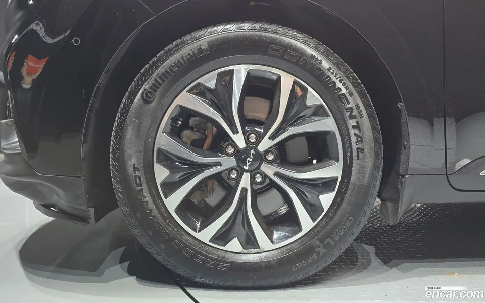 Kia Carnival 11 2023 — thumbnail 5