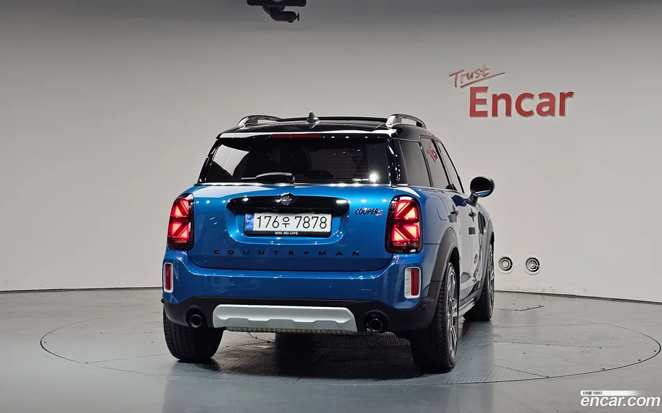 MINI Cooper S Countryman ALL4 2024 — thumbnail 4