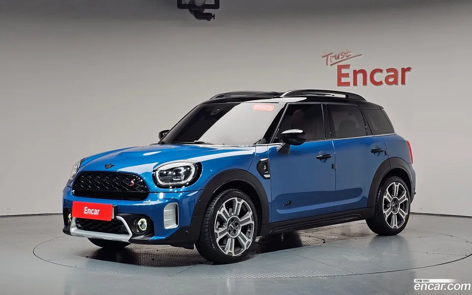 MINI Cooper S Countryman ALL4 2024 — photo 1, buy with delivery to Moscow