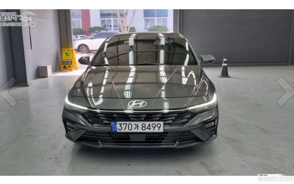 Hyundai Avante CN7 1.6 2023 — thumbnail 3