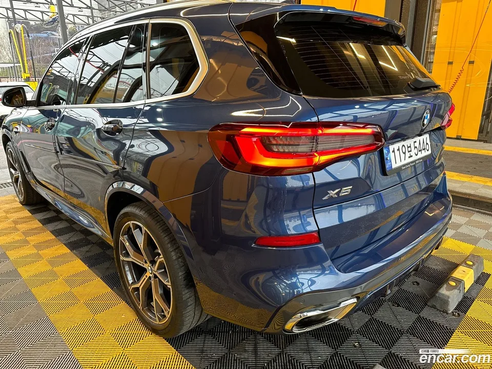 BMW X5 xDrive 40i M 2023 — миниатюра 4