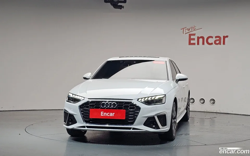 Audi A4 40 TFSI 2023 — thumbnail 3