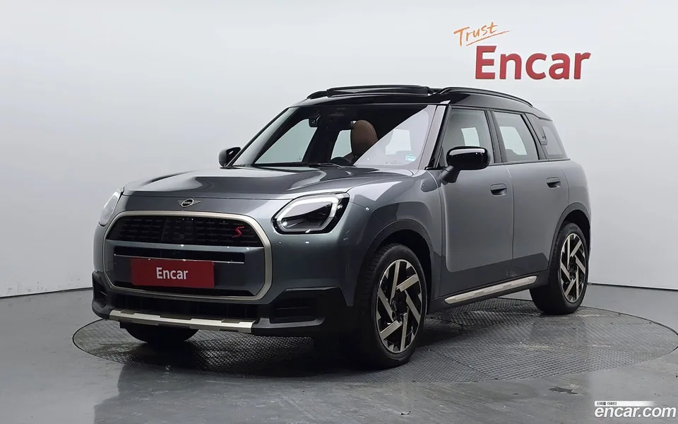 MINI Cooper S Countryman ALL4 2025 — photo 1, buy with delivery to Moscow