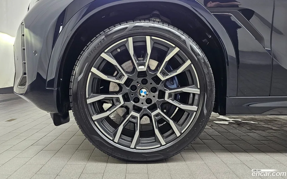 BMW X6 xDrive30d M 2025 — миниатюра 5