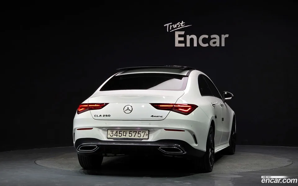 Mercedes-Benz CLA-Class CLA250 4MATIC 2023 — миниатюра 4