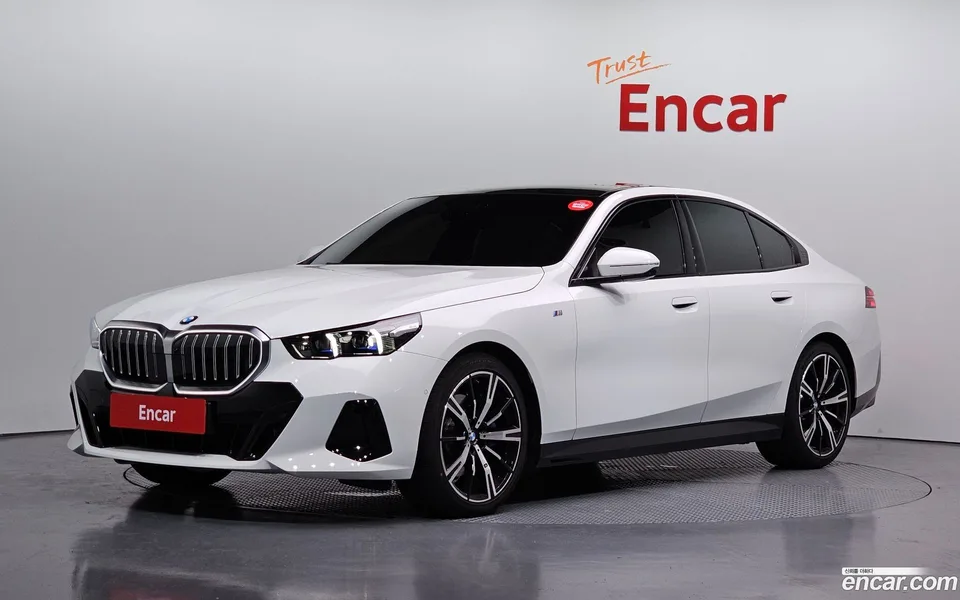BMW 5 Series 2025