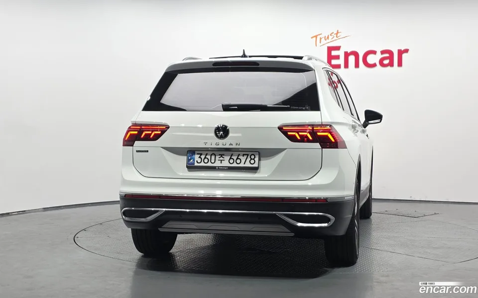 Volkswagen Tiguan Allspace 2.0 TSI 2024 — thumbnail 4