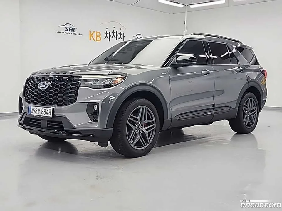 Ford Explorer 2.3 ST- 4WD 2025 — photo 1, buy with delivery to Moscow