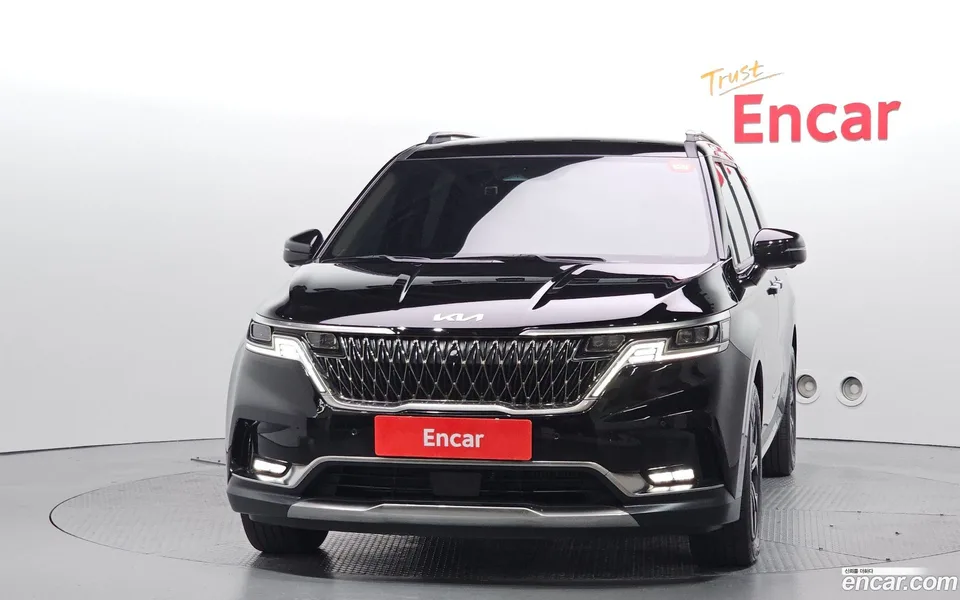Kia Carnival 9 2022 — thumbnail 3