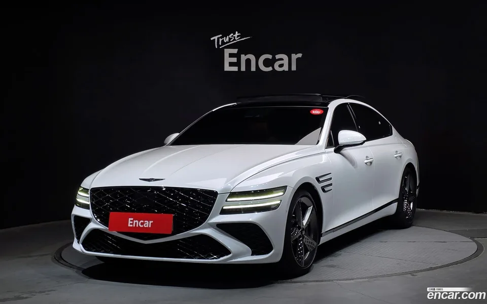 Genesis G80 2.5 AWD 2024 — photo 1, buy with delivery to Moscow