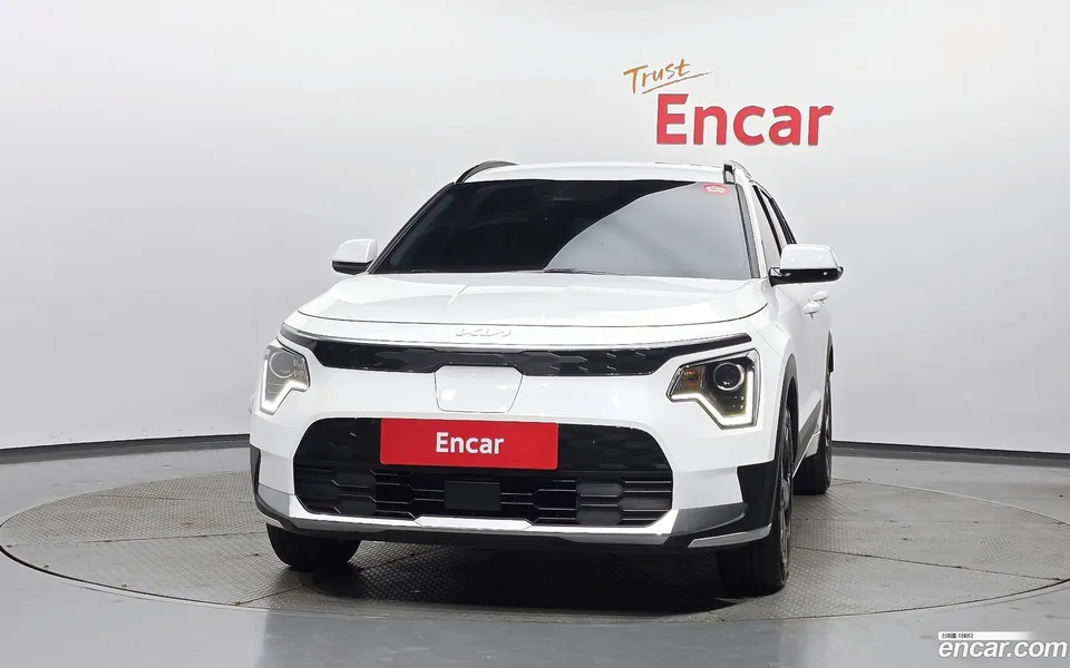 Kia Niro EV 2023 — thumbnail 3