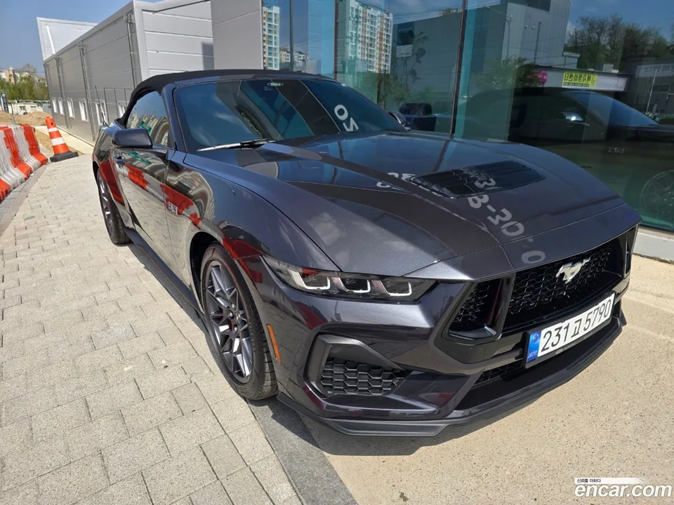 Ford Mustang 5.0 GT 2024 — thumbnail 3