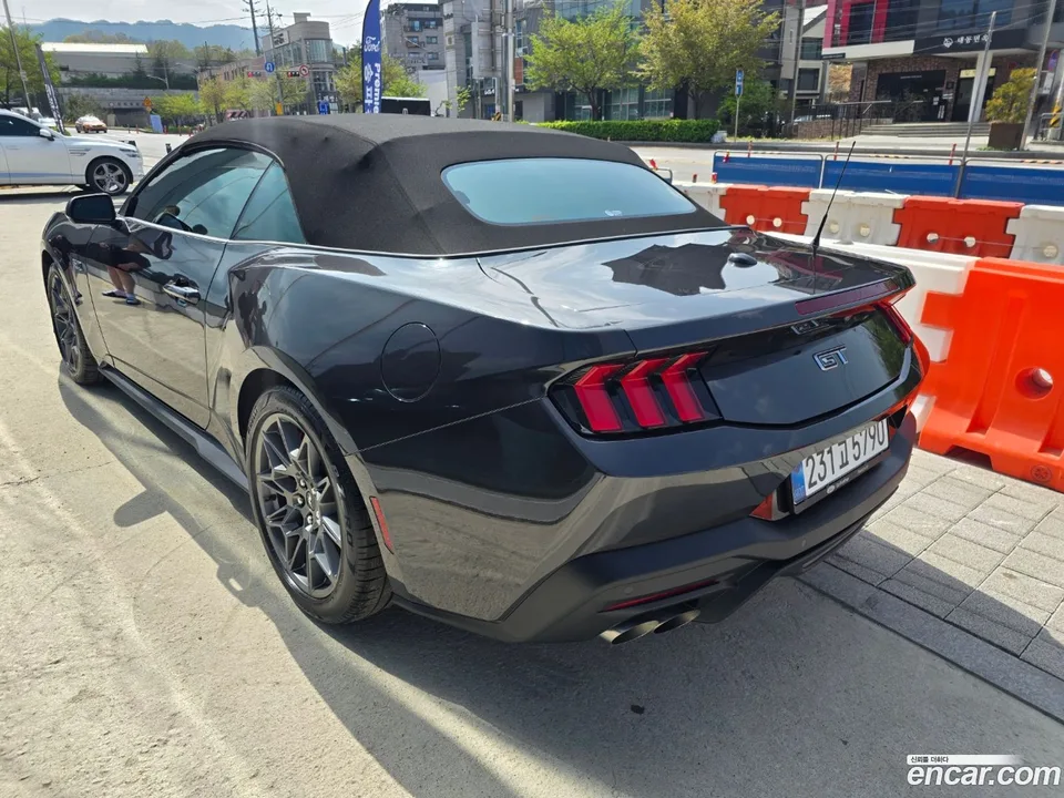 Ford Mustang 5.0 GT 2024 — thumbnail 5