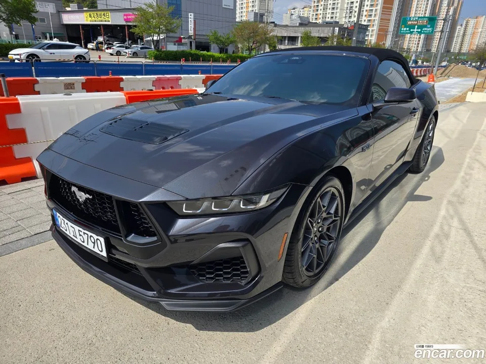 Ford Mustang 5.0 GT 2024 — photo 1, buy with delivery to Moscow