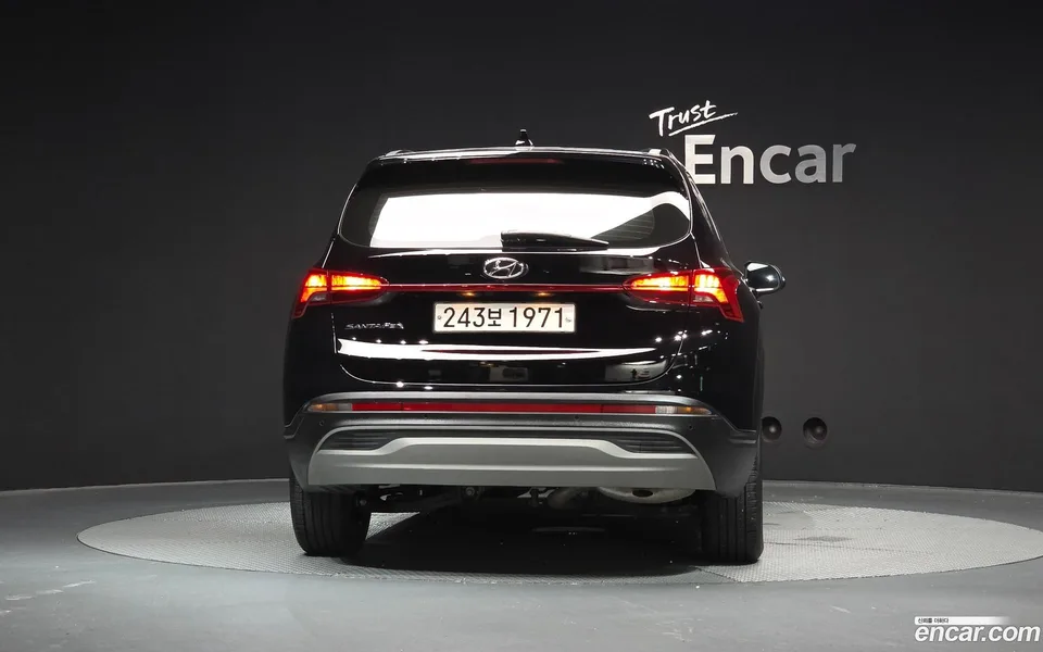 Hyundai SantaFe 2.5T 2WD 2022 — thumbnail 4