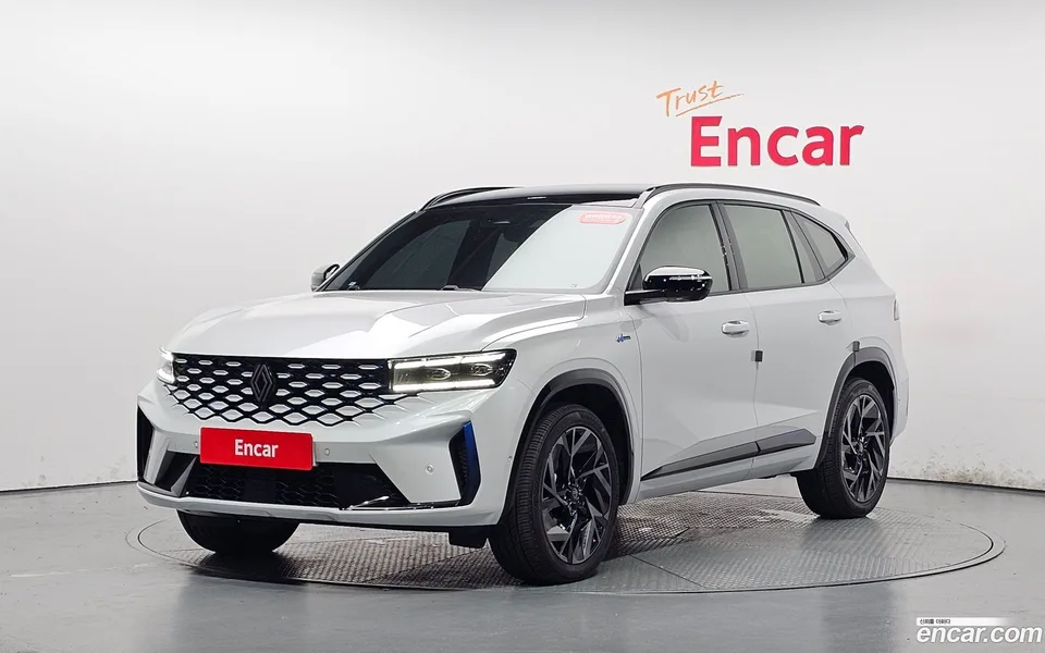 Renault Samsung Grand Koleos 1.5 E-TECH 2WD 2024 — фото 1, купить с доставкой в Москву
