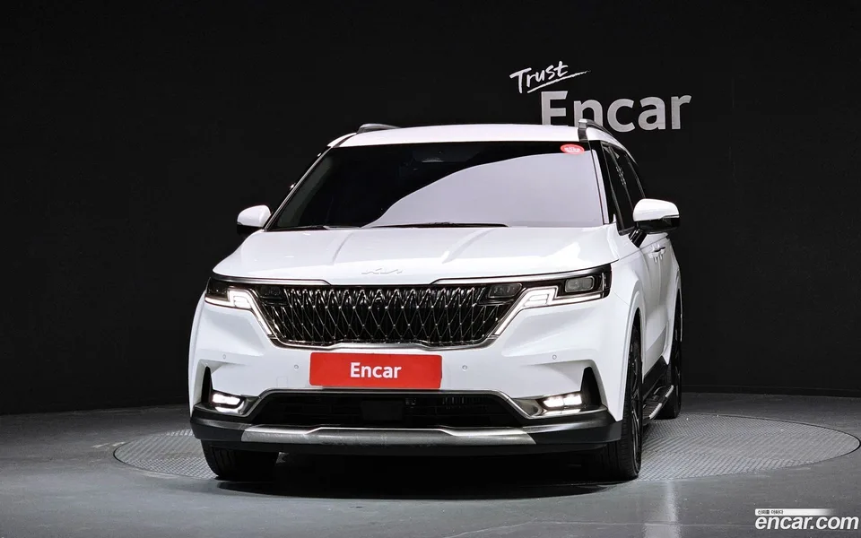 Kia Carnival 9 2022 — thumbnail 3