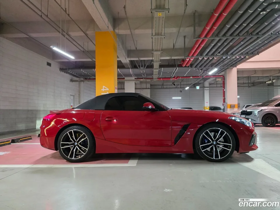 BMW Z4 sDrive20i M 2025 — thumbnail 3