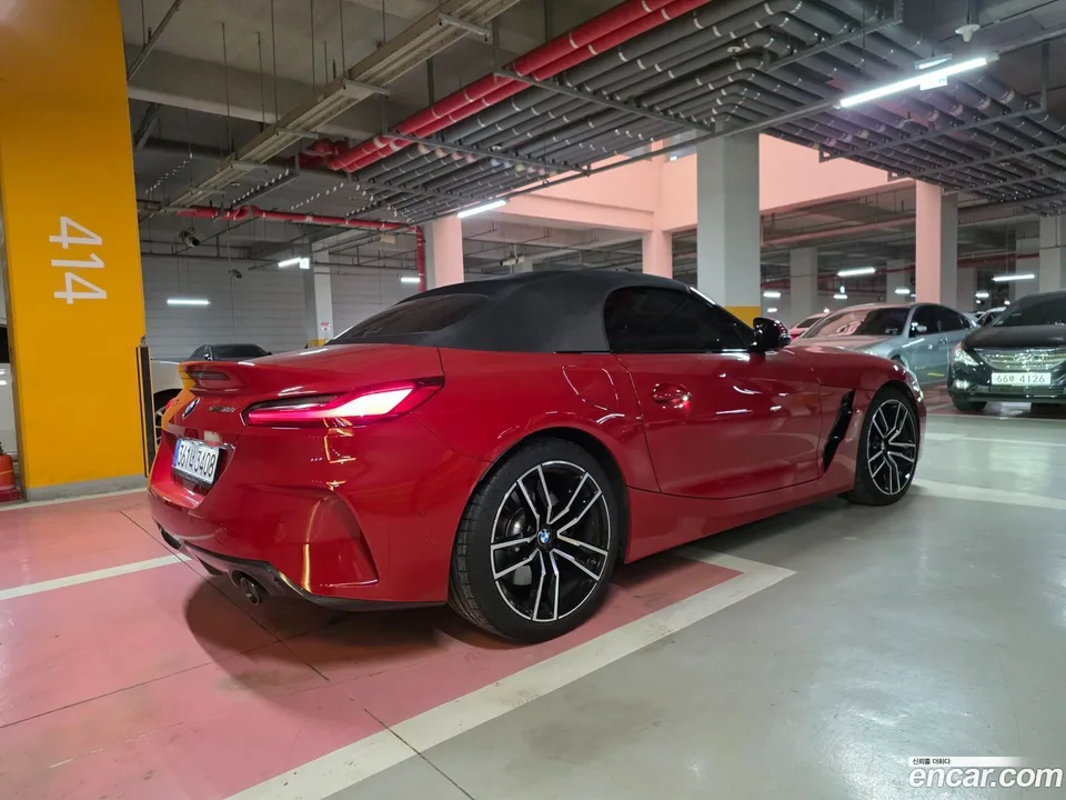 BMW Z4 sDrive20i M 2025 — thumbnail 4