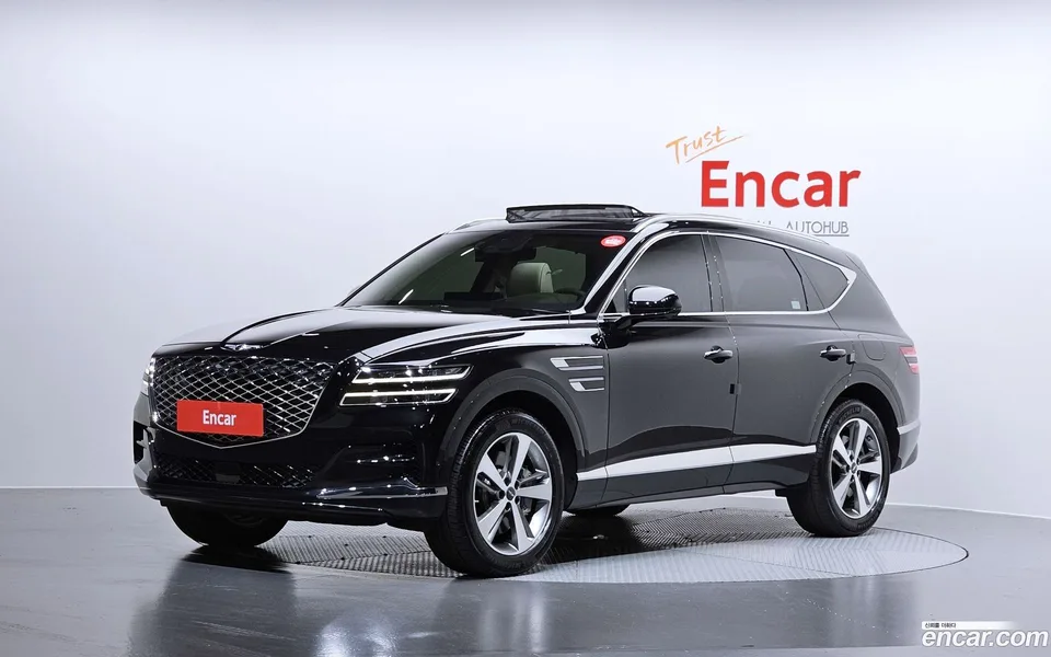 Genesis GV80 2.5T AWD 2022 — photo 1, buy with delivery to Moscow
