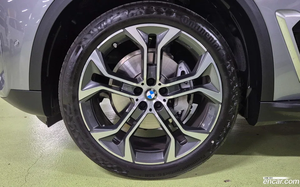 BMW X5 xDrive 40i xLine 2025 — thumbnail 5