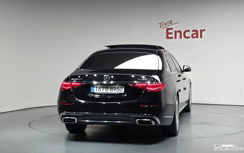 Mercedes-Benz S-Class S580 4MATIC 2023 — thumbnail 4