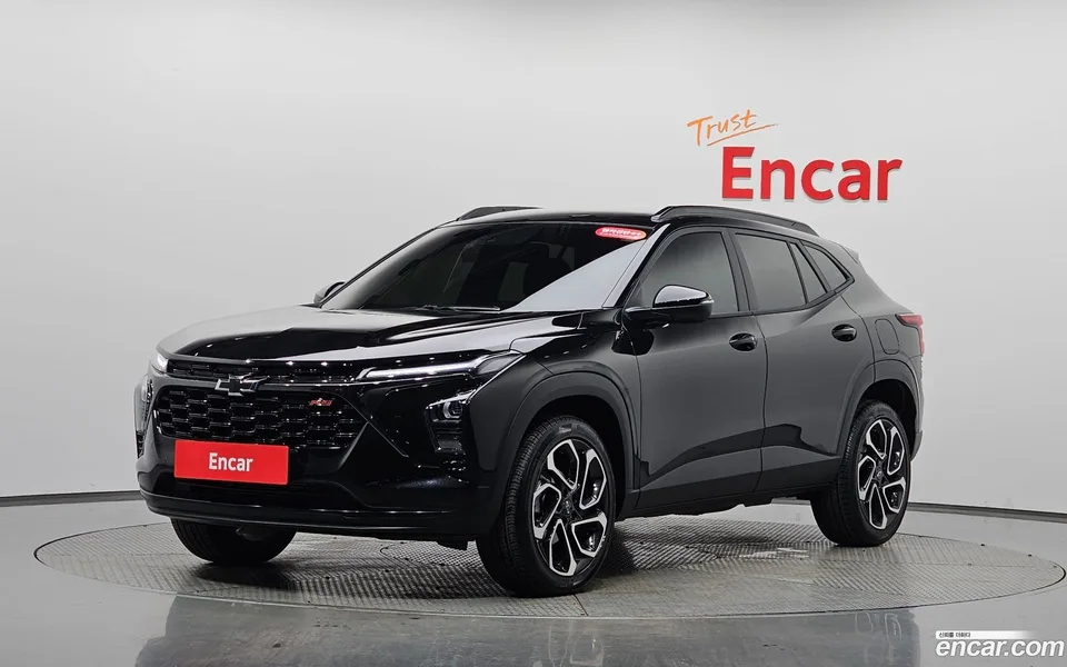 Chevrolet Trax Crossover 1.2 RS 2024 — photo 1, buy with delivery to Moscow