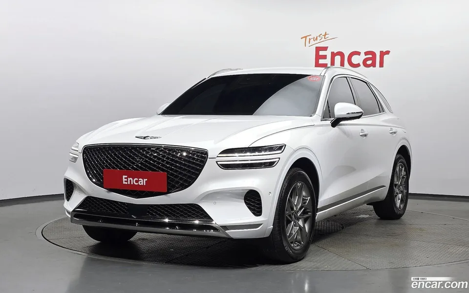 Genesis GV70 2.5T AWD 2024 — photo 1, buy with delivery to Moscow