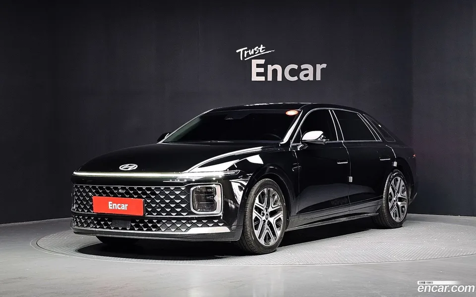 Hyundai Grandeur 3.5 2WD 2023 — photo 1, buy with delivery to Moscow