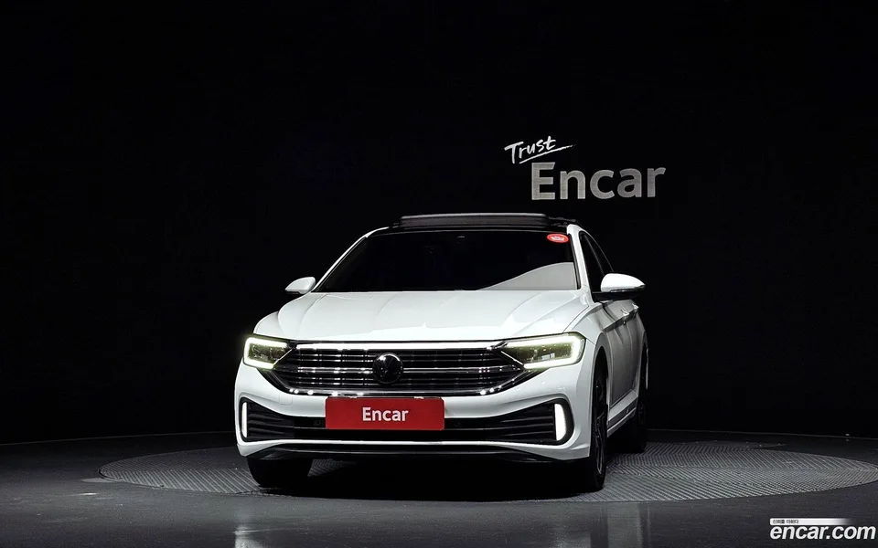 Volkswagen Jetta 1.5 TSI 2023 — thumbnail 3