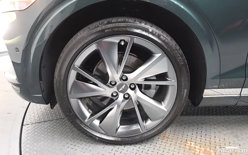 Genesis GV70 2.5T 2WD 2022 — thumbnail 2